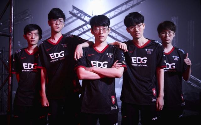 麦克罗伊的 麦克罗伊的