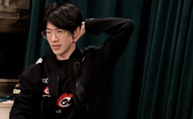 此时此刻的 此时此刻的