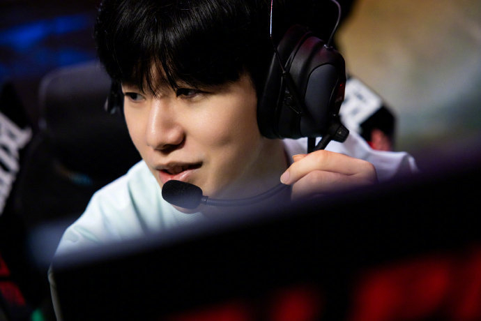 稳定推进的 稳定推进的