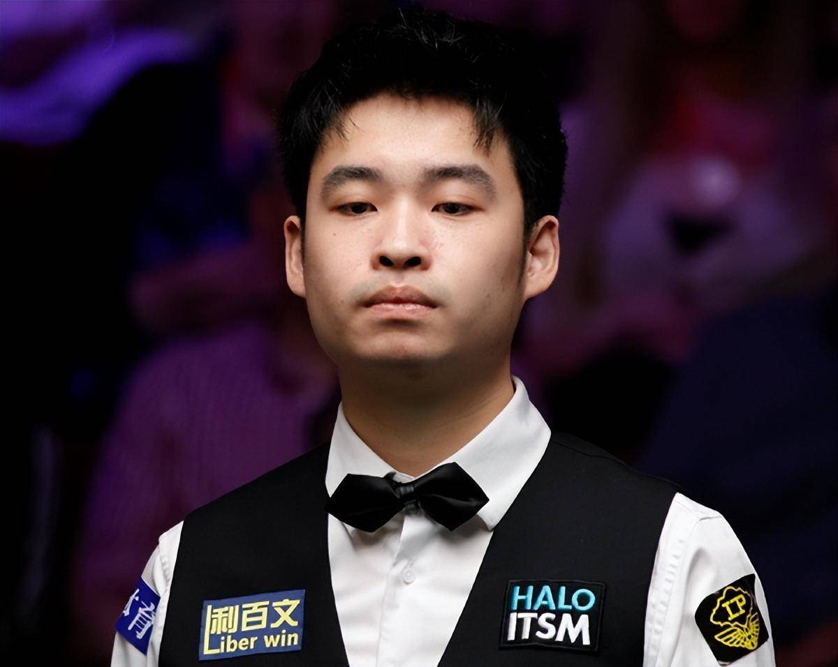 球场屏幕剪 球场屏幕剪