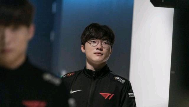 与频繁远征 与频繁远征